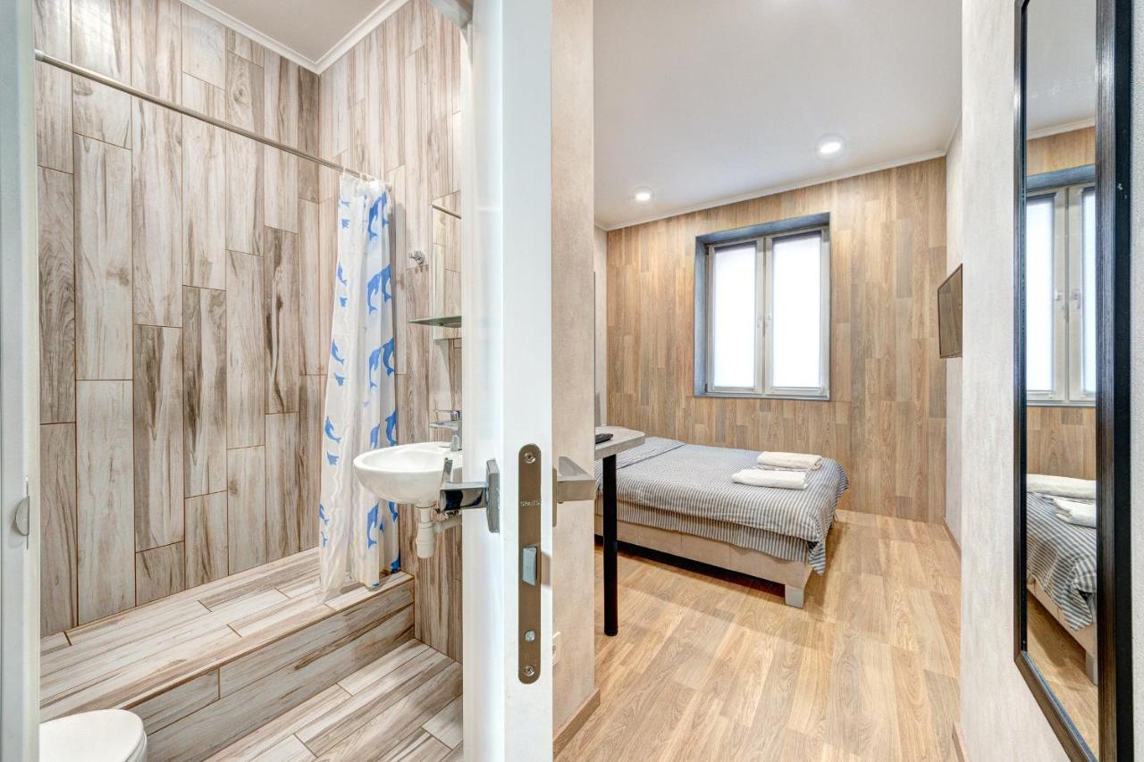 1 Room Apartment Near National Circus Kijev Kültér fotó