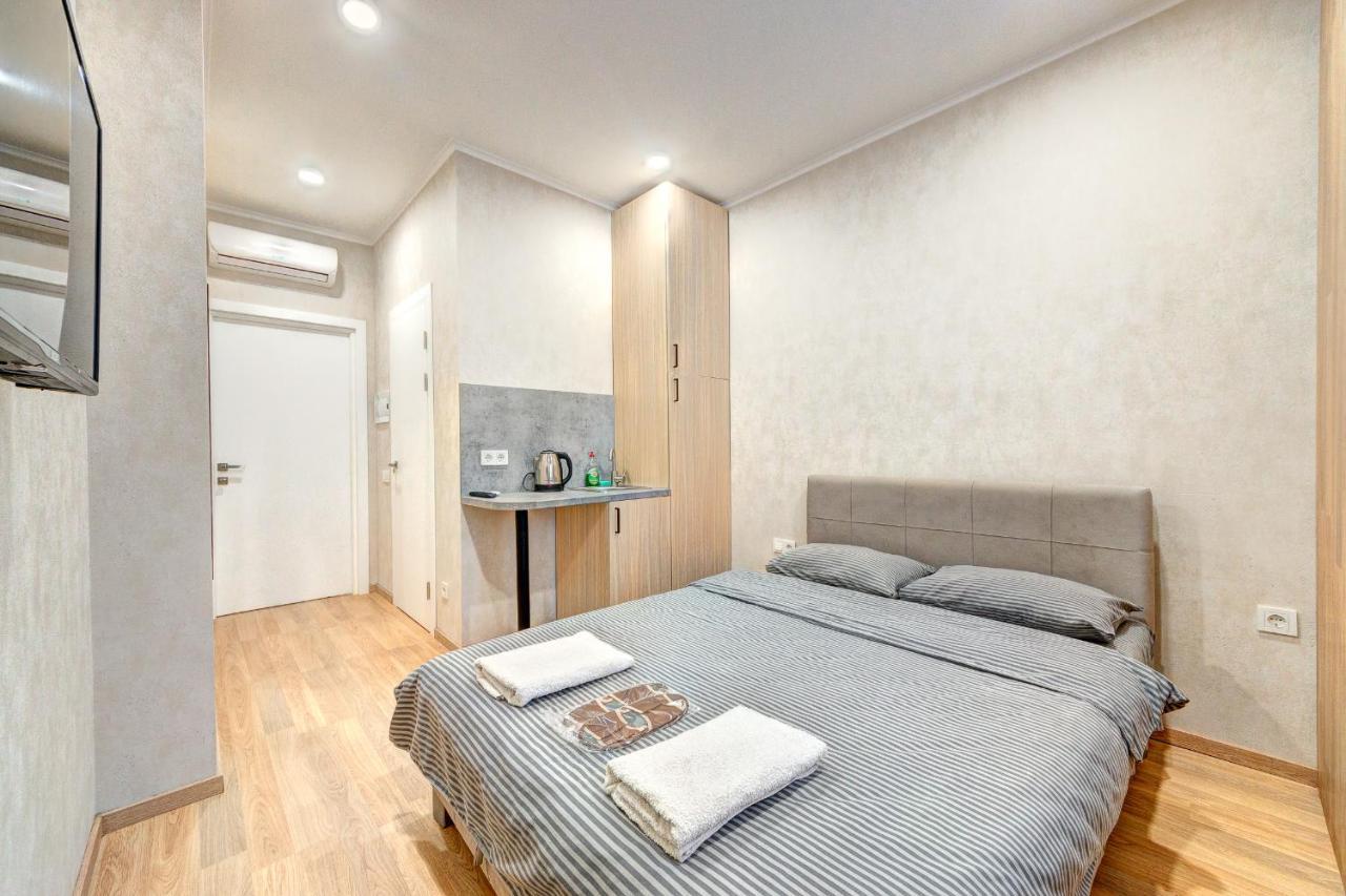 1 Room Apartment Near National Circus Kijev Kültér fotó